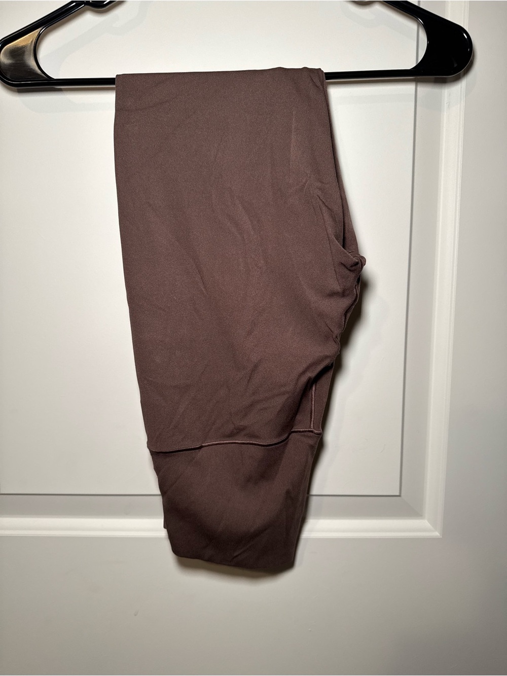 aerie High-Rise Leggings in Chocolate Brown